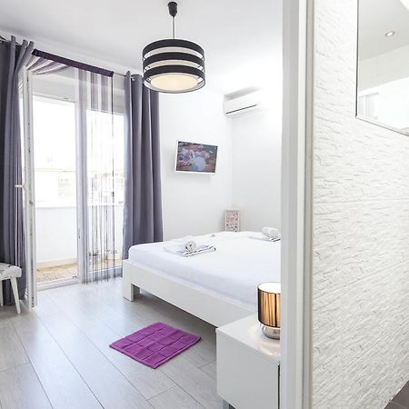 מאקרסקה Apartmani Marina מראה חיצוני תמונה