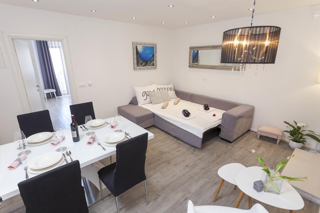 מאקרסקה Apartmani Marina מראה חיצוני תמונה