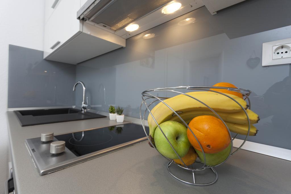 מאקרסקה Apartmani Marina מראה חיצוני תמונה